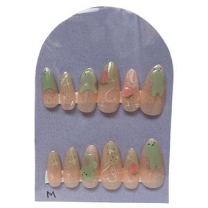 Press on nails Fun - Green and Pink Medium